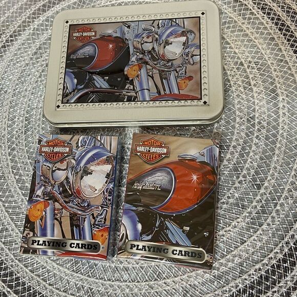 Harley Davidson Limited Edition Playing Cards with Metal Tin NWT - Picture 2 of 4
